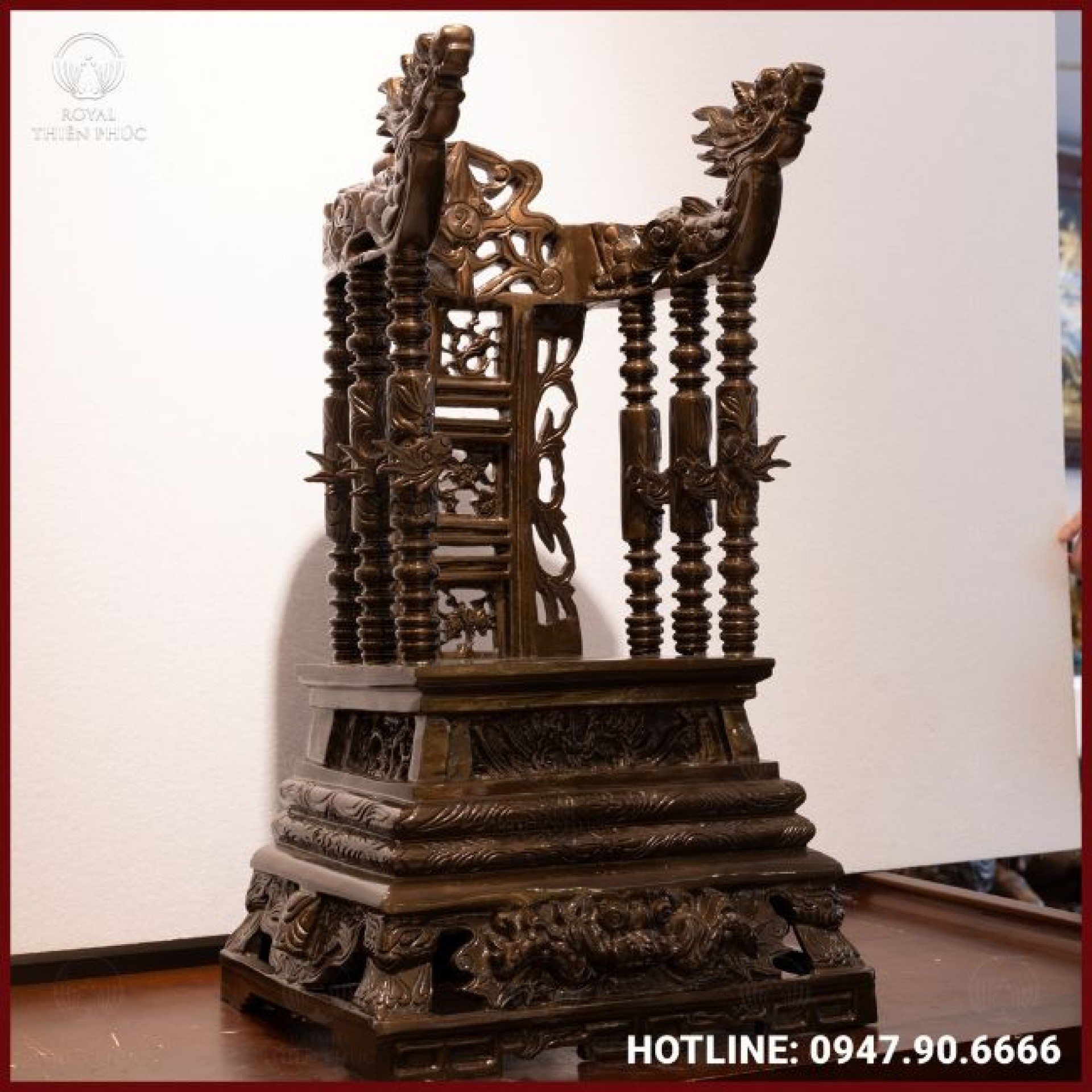Ngai thờ bằng đồng đỏ giả cổ cao cấp